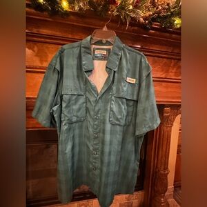 Magellan Outdoors Men's Teal Button Down Shirt